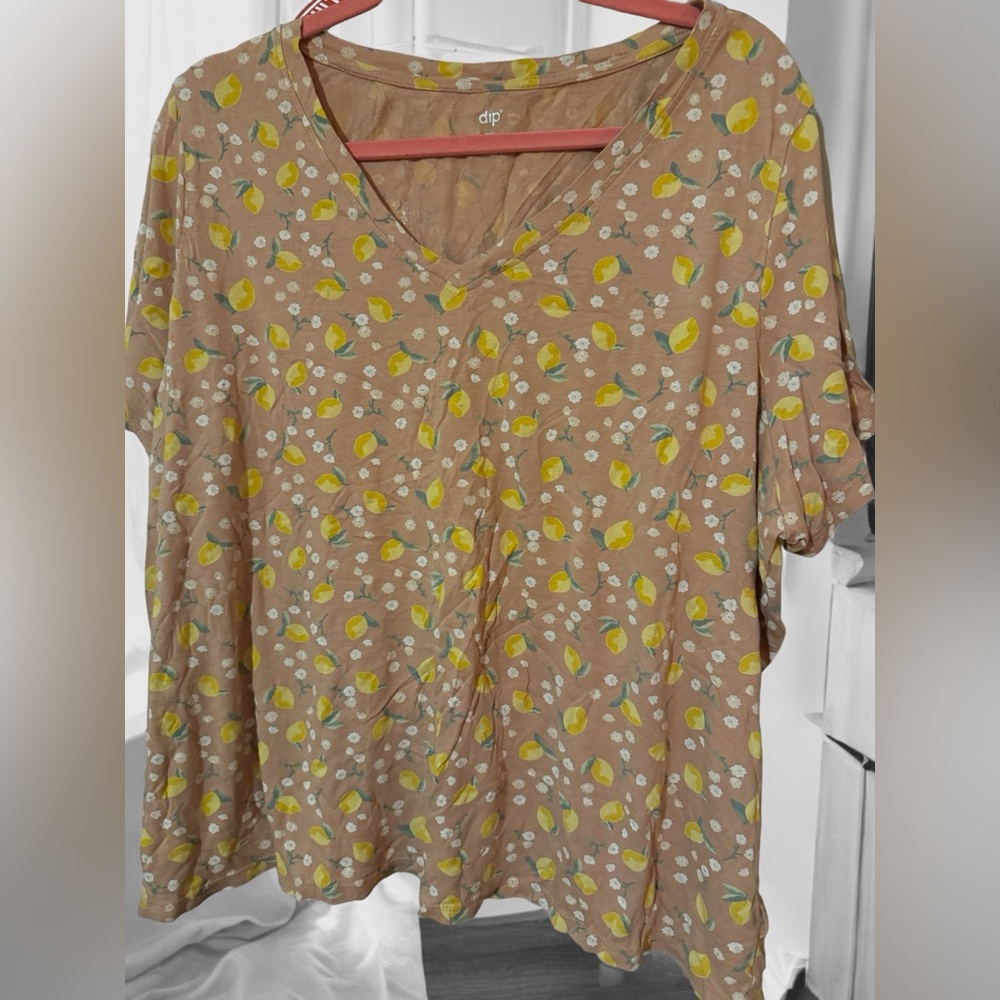 dip Cotton Lemon Print and White Ditzy Floral T-shirt 3x